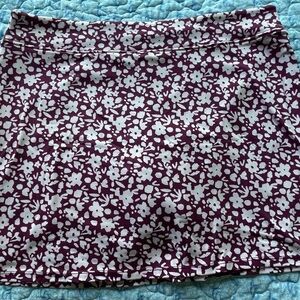 Skort Size M “Tranquility” Burgundy/Wht Floral Print poly/spandex